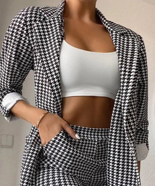 Long sleeve suit and shorts set